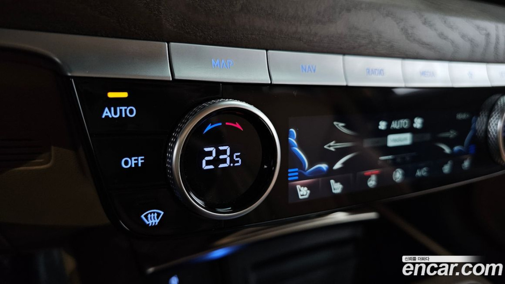 Genesis G80 Gasoline 2.5 Turbo AWD, 2023