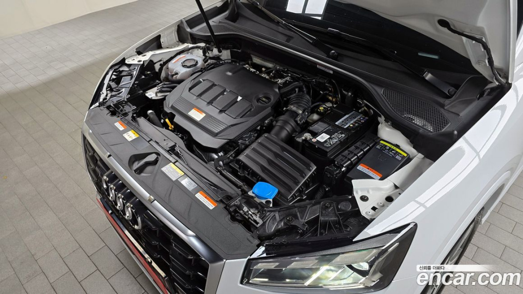 Audi Q2 35 TDI Premium, 2023