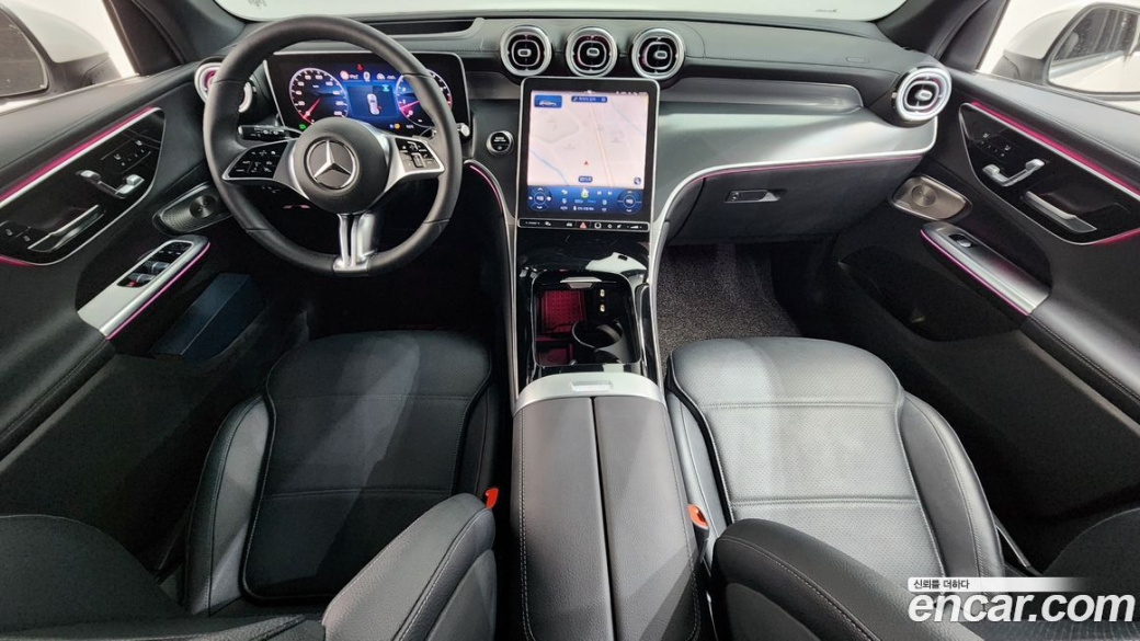 Mercedes-Benz GLC-Class GLC 300 4MATIC Avantgarde, 2025