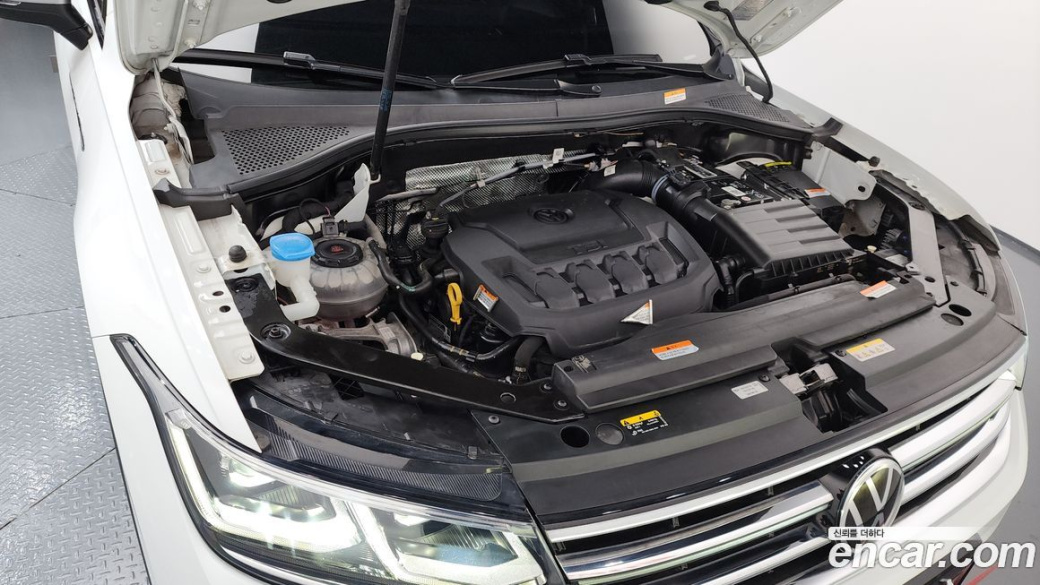 Volkswagen Tiguan 2.0 TSI Prestige, 2022