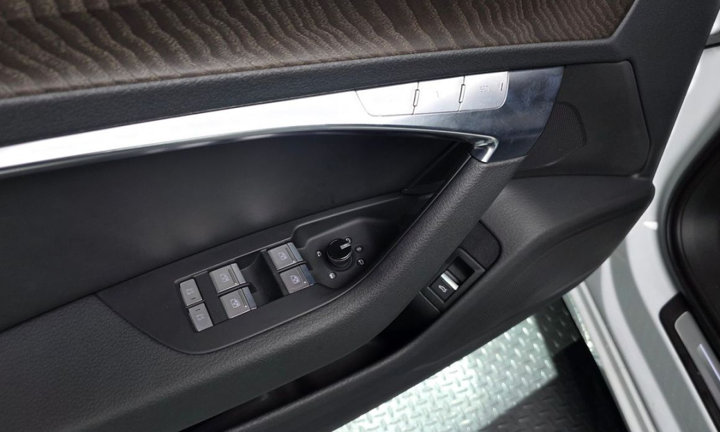 Audi A6 45 TFSI Quattro Premium, 2022