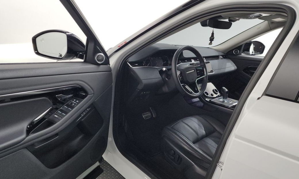 Land Rover Range Rover Evoque P250 SE, 2023