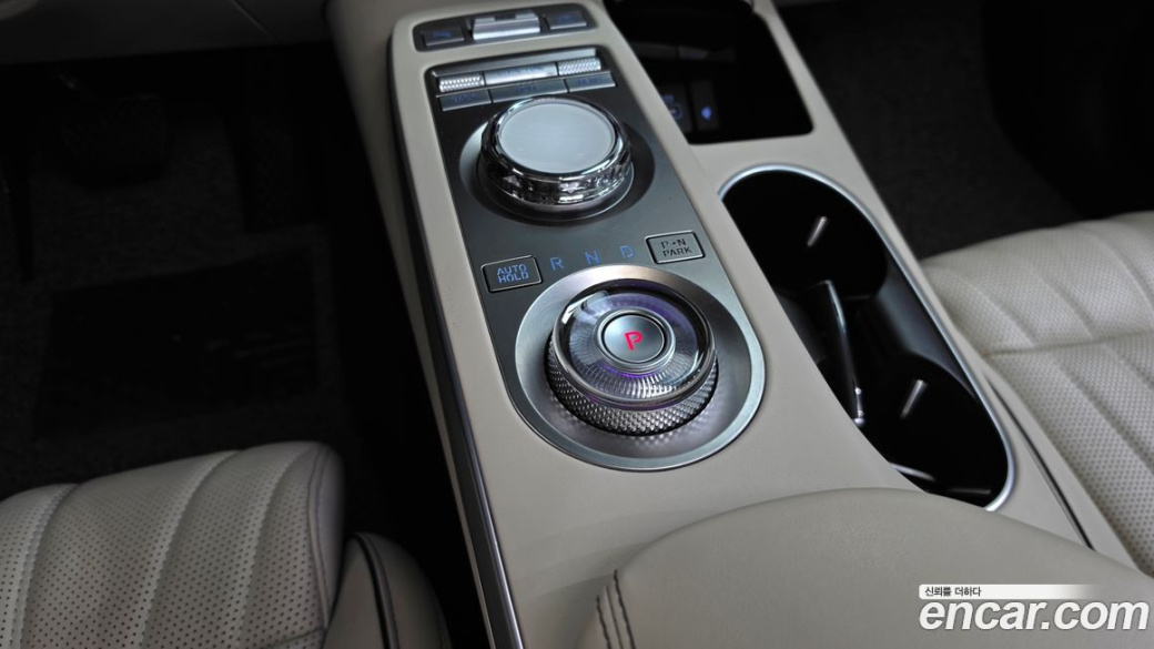 Genesis GV70 2.5T Gasoline AWD, 2021
