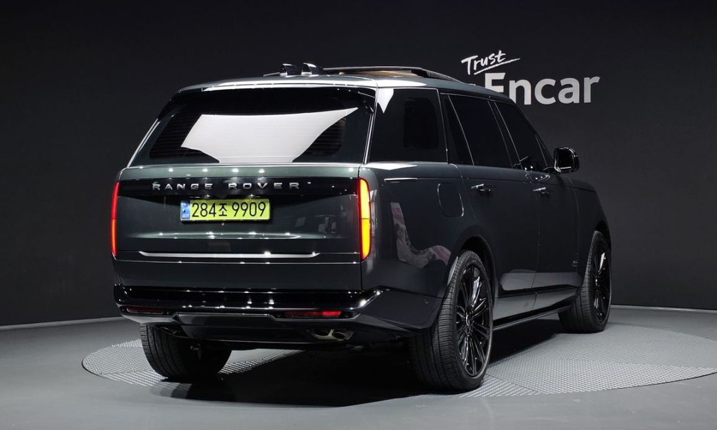 Land Rover Range Rover P530 Autobiography Long Wheel Base, 2024