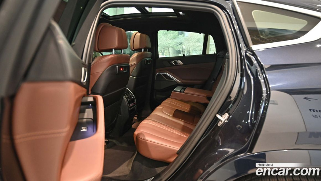 BMW X6 xDrive40i M Sport, 2023