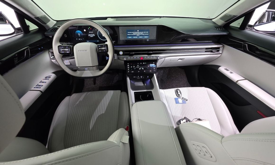 Hyundai Grandeur 2,5 Gasoline 2WD, 2023