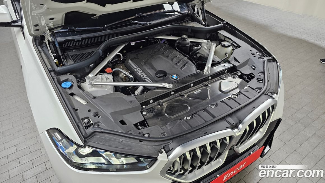 BMW X6 xDrive30d M Sport, 2024