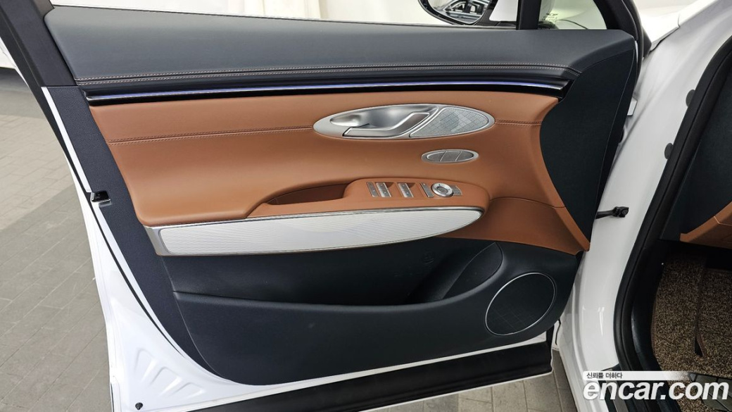 Genesis GV70 2.5T Gasoline 2WD, 2025