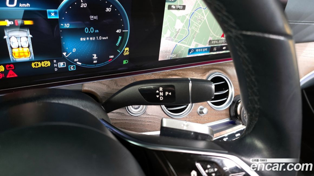 Mercedes-Benz E-Class E220d 4MATIC Exclusive, 2021