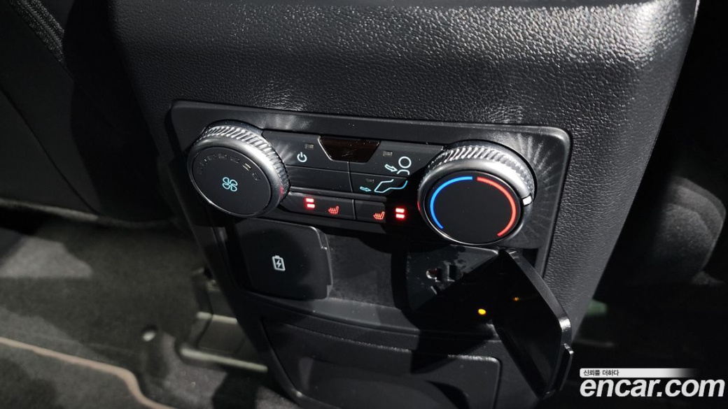 Ford Explorer 3.0 Platinum 4WD, 2022