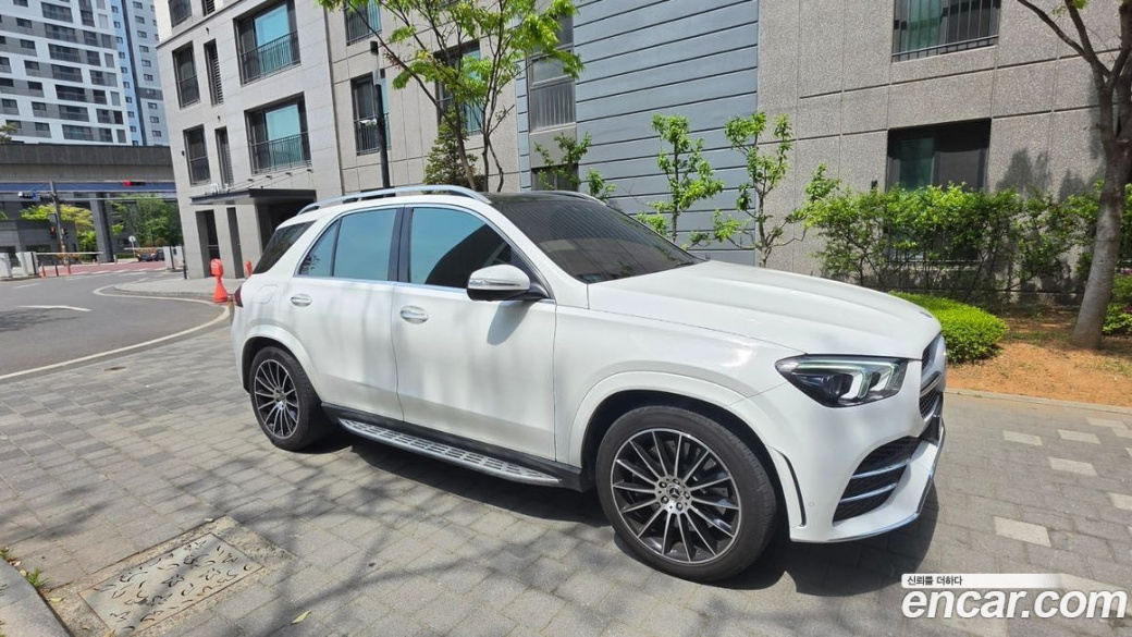 Mercedes-Benz GLE-Class GLE450 4MATIC, 2023