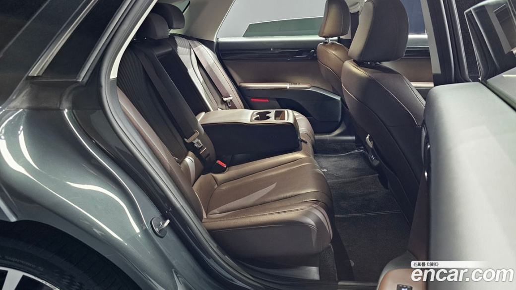 Hyundai Grandeur 2,5 Gasoline 2WD, 2023