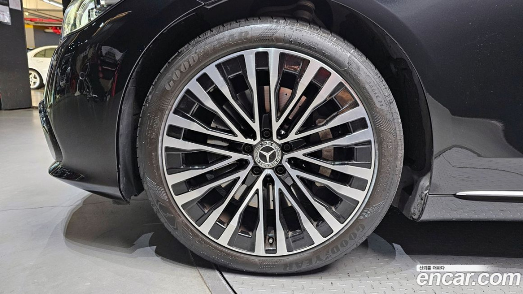 Mercedes-Benz S-Class S450L 4MATIC, 2022