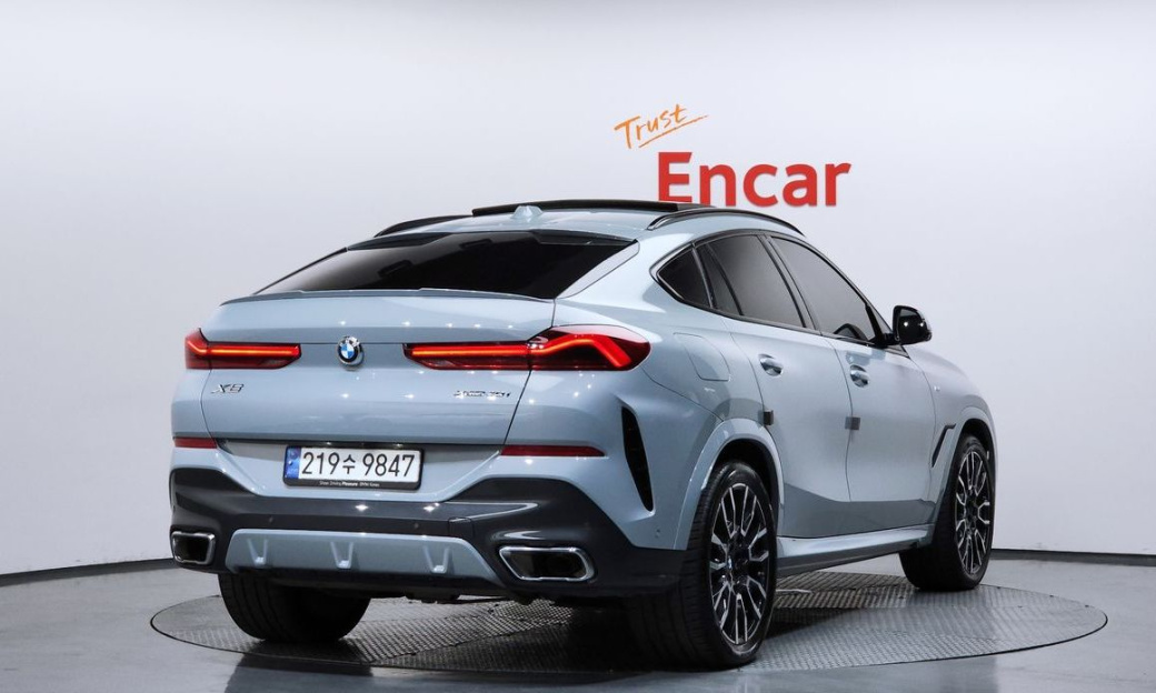 BMW X6 xDrive40i M Sport, 2024