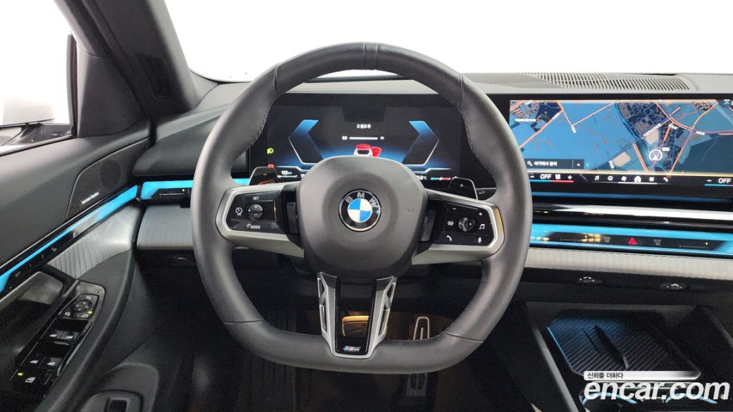 BMW 5-Series 520i M Sport, 2025