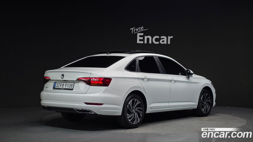 Volkswagen Jetta 1.4 TSI Prestige, 2021