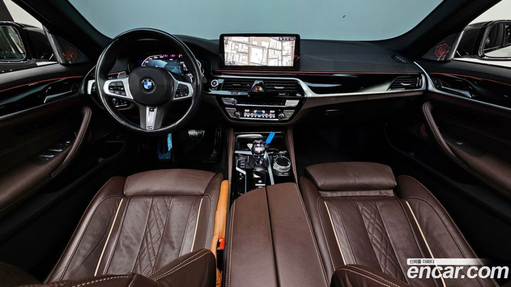 BMW 5-Series 530i M Sport Package, 2023