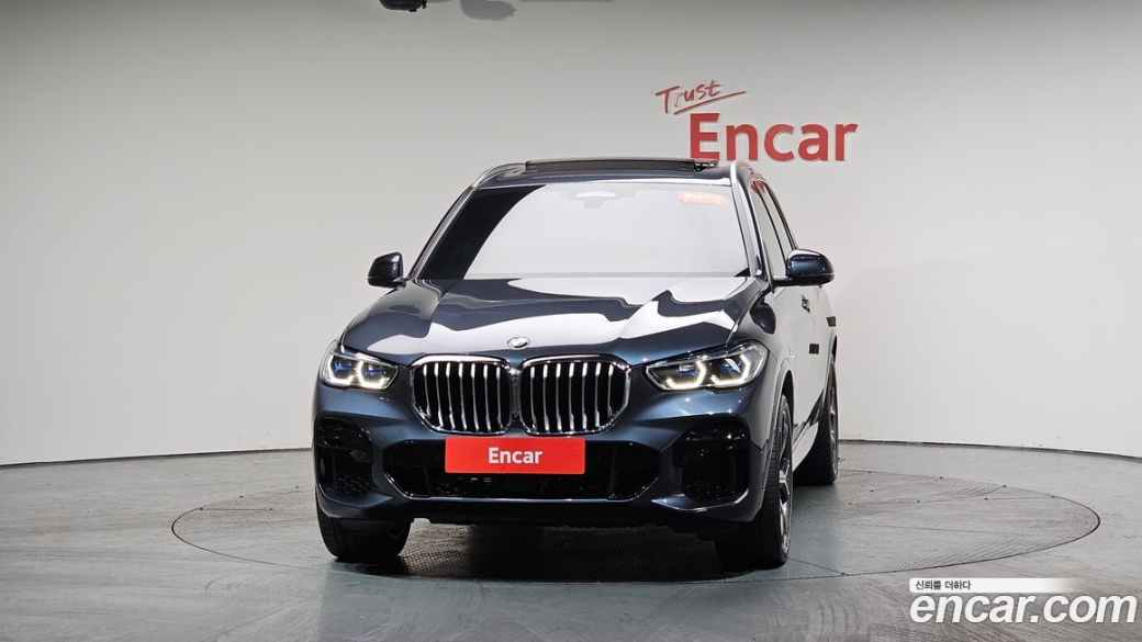 BMW X5 xDrive 40i M Sport, 2022