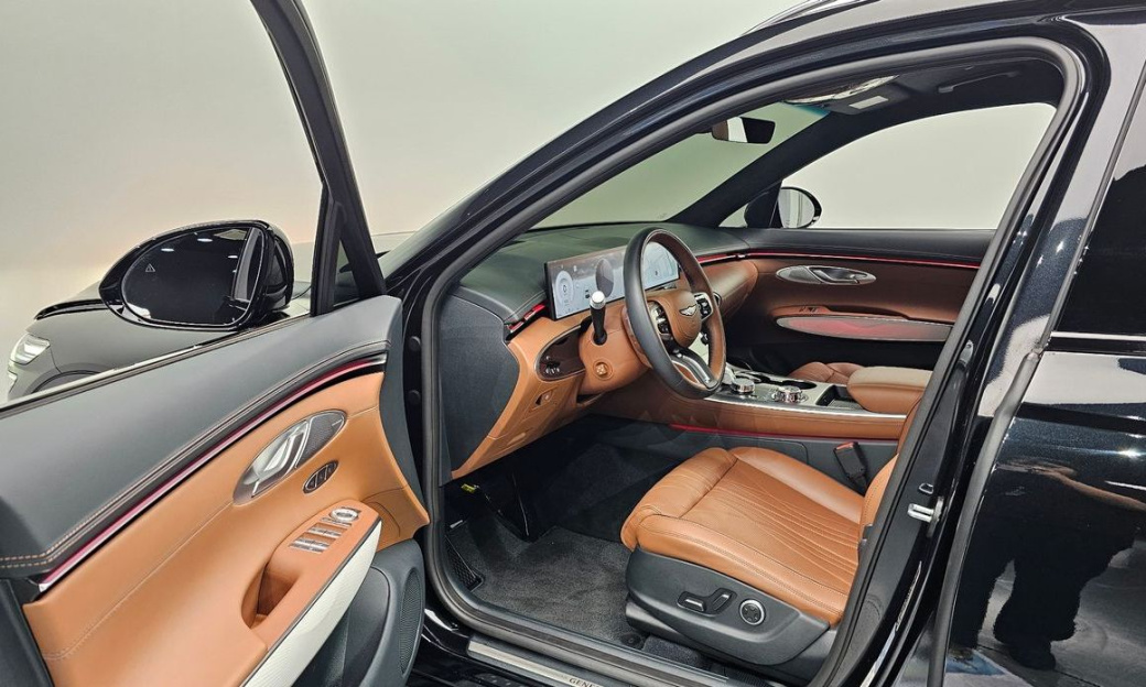 Genesis GV70 2.5T Gasoline 2WD, 2025