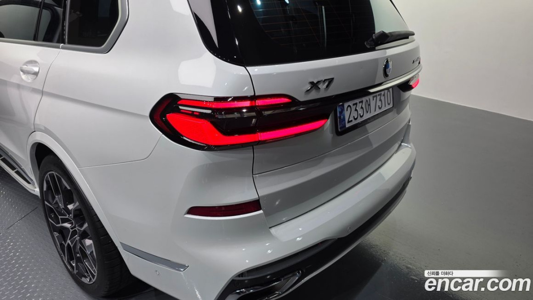 BMW X7 xDrive 40i M Sport 6STR, 2024
