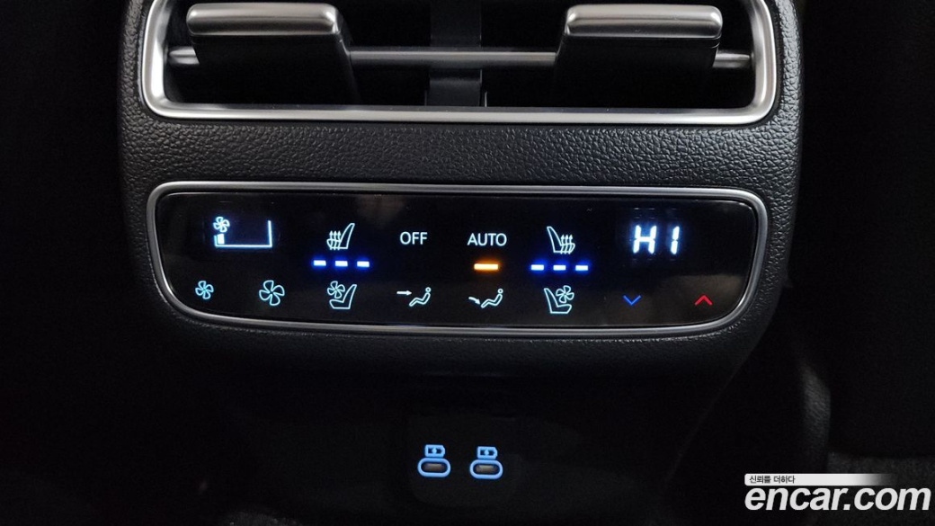Genesis GV70 2.5T Gasoline AWD, 2025
