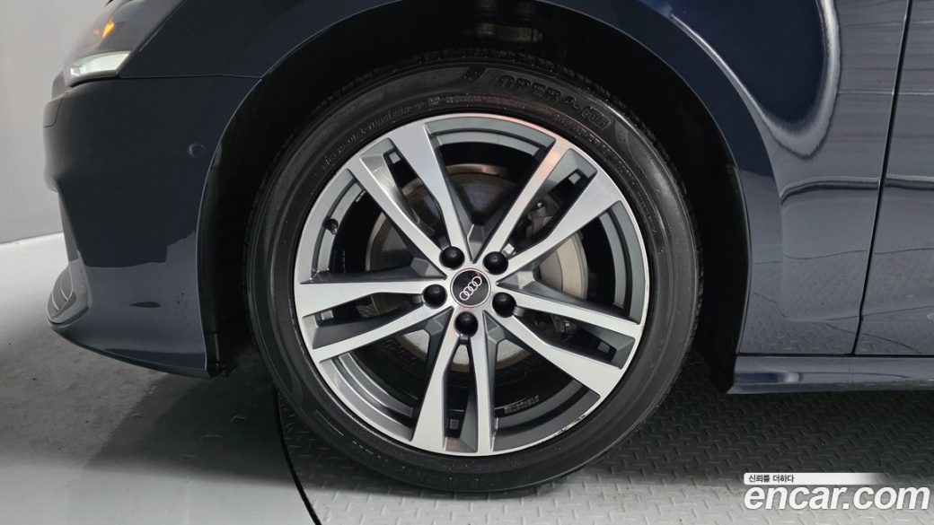 Audi A6 45 TFSI Premium, 2023