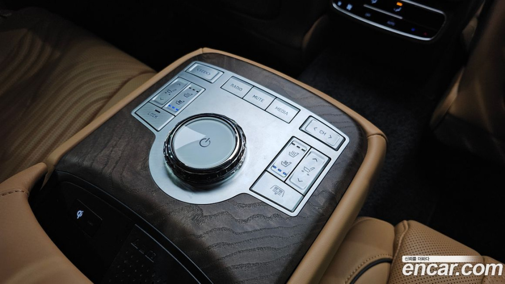 Genesis G80 Gasoline 2.5 Turbo AWD, 2024