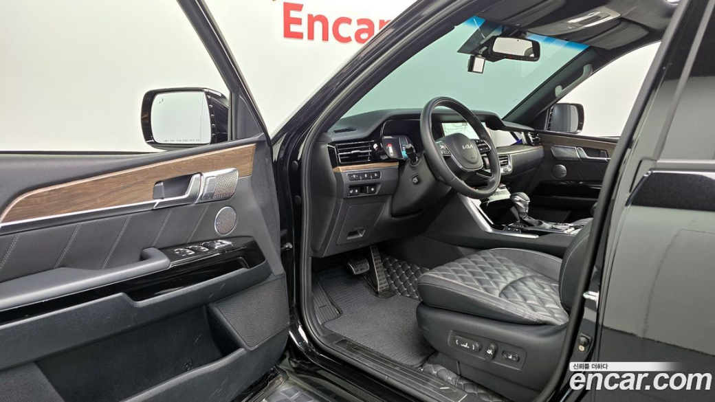 Kia Mohave Diesel 3.0 4WD 6-Seater, 2022