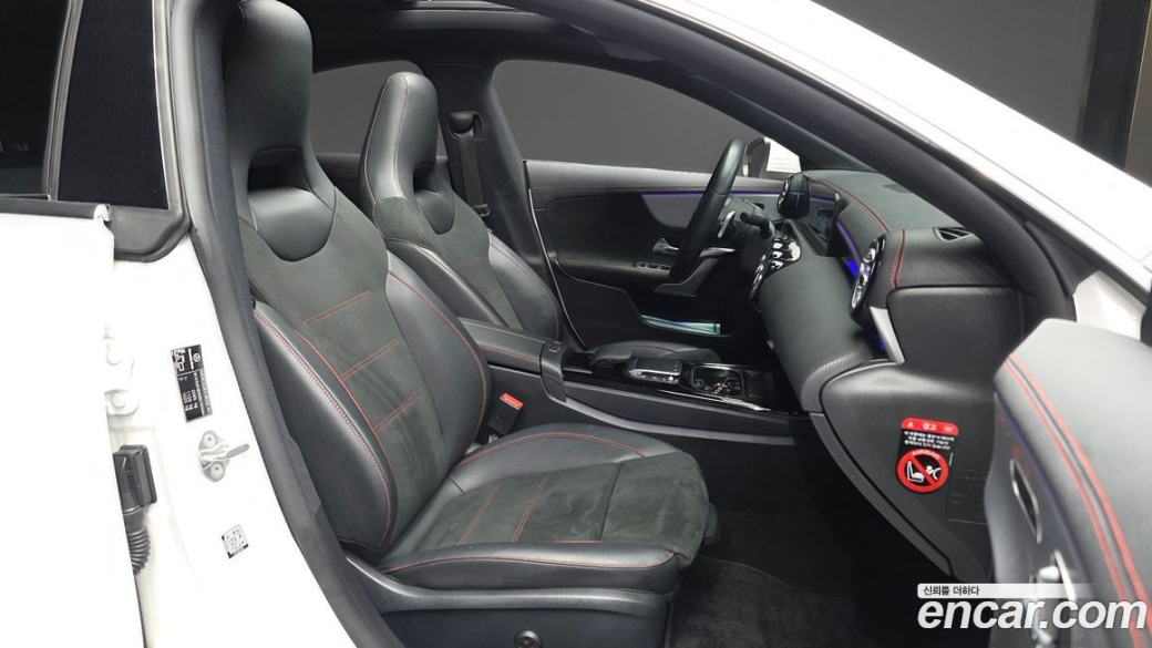 Mercedes-Benz CLA-Class CLA250 4MATIC, 2021