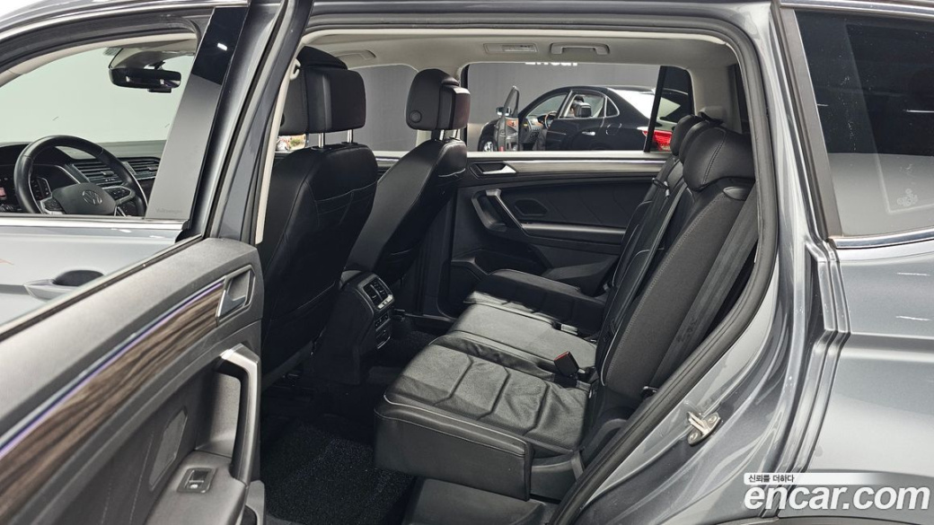 Volkswagen Tiguan 2.0 TSI Prestige, 2023