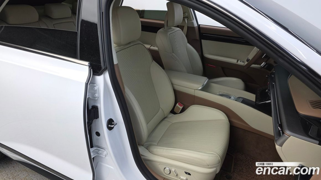Hyundai Grandeur 2,5 Gasoline 2WD, 2023