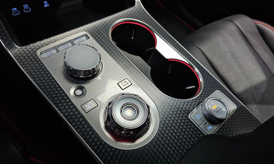 Genesis GV80 2.5T Gasoline AWD, 2024