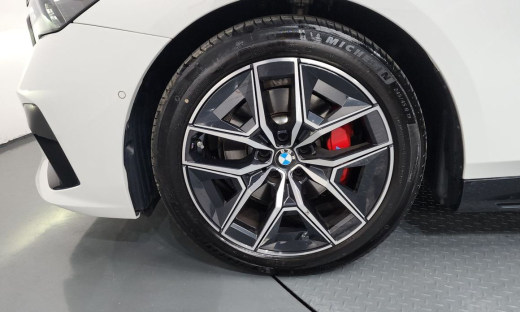 BMW 5-Series 520i M Sport, 2024
