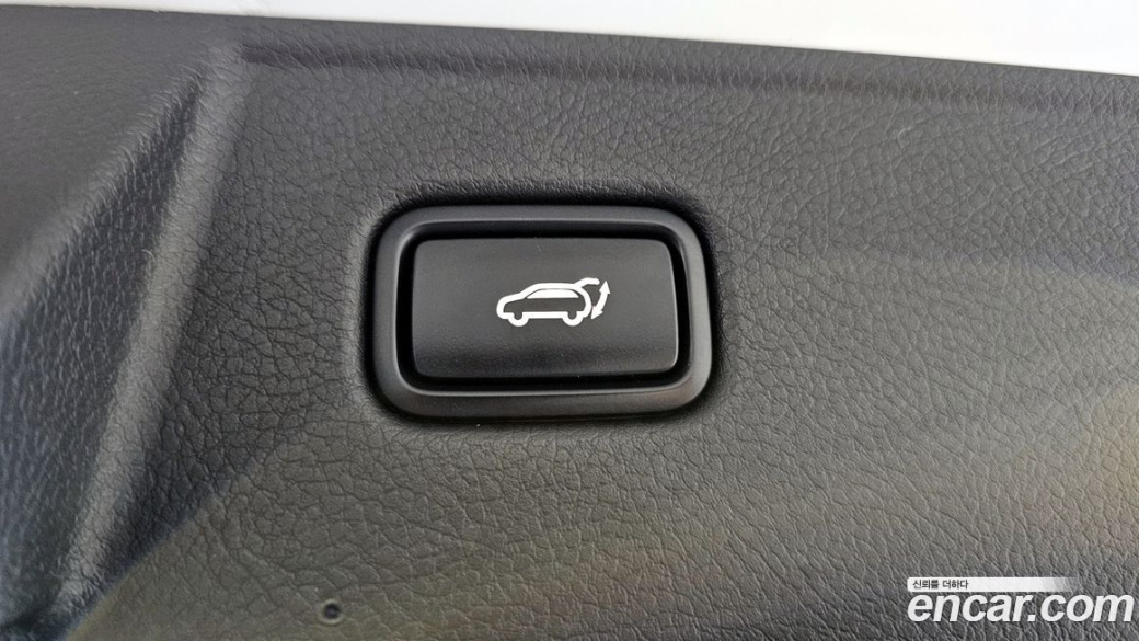 Kia Mohave Diesel 3.0 4WD 7-Seater, 2021