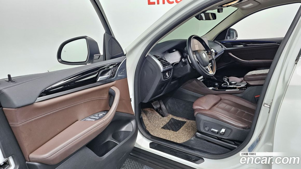 BMW X4 xDrive20i xLine, 2022