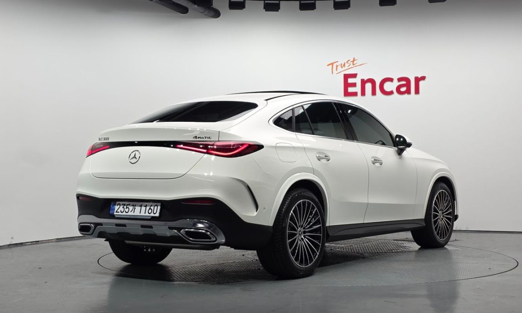 Mercedes-Benz GLC-Class GLC300 4MATIC Coupe, 2026