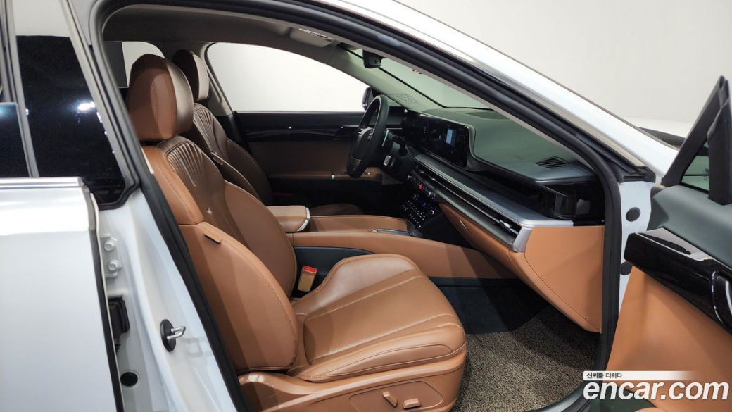 Hyundai Grandeur 2,5 Gasoline 2WD, 2023