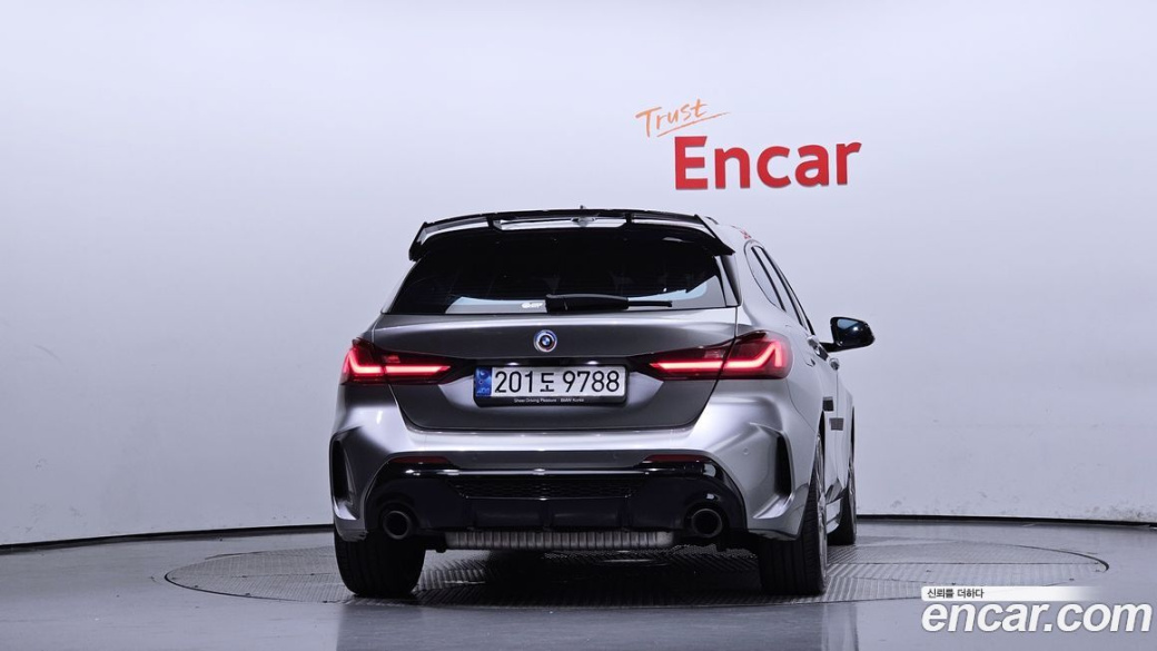 BMW 1-Series M135i xDrive, 2023