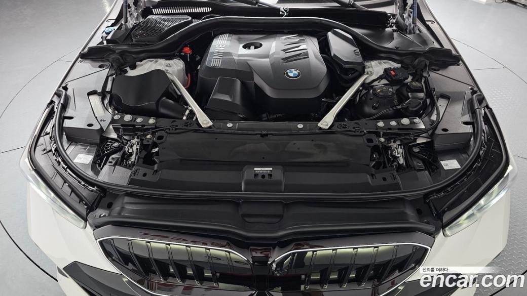 BMW 5-Series 520i Special Edition, 2026