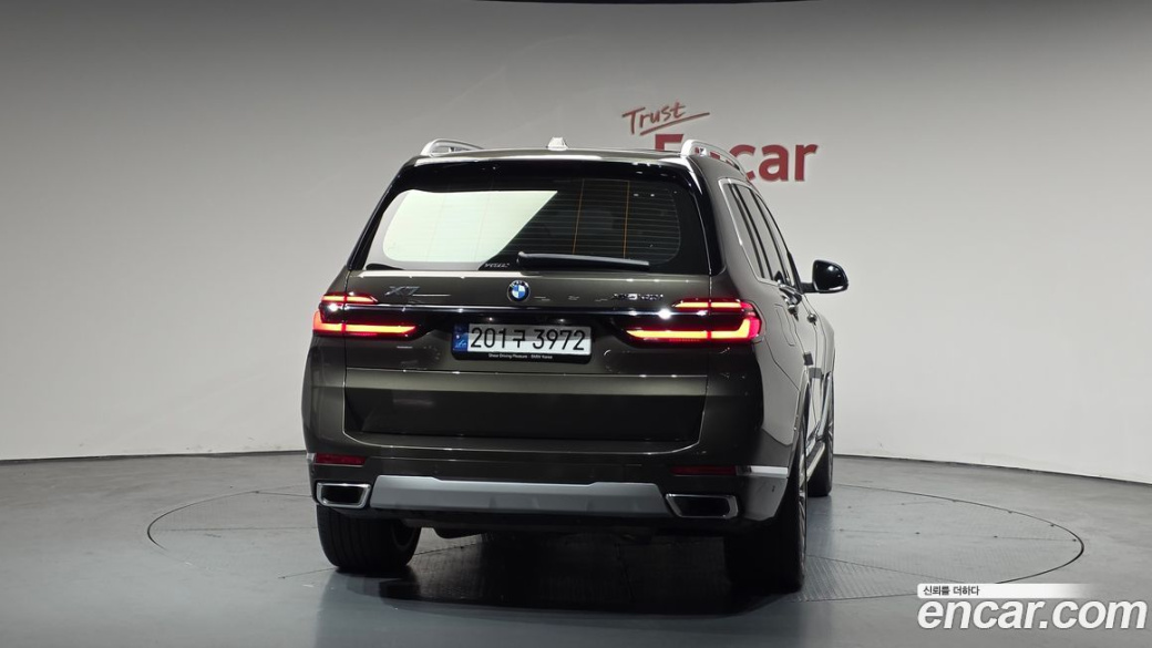 BMW X7 xDrive 40i Design Pure Excellence 7-Seater, 2024