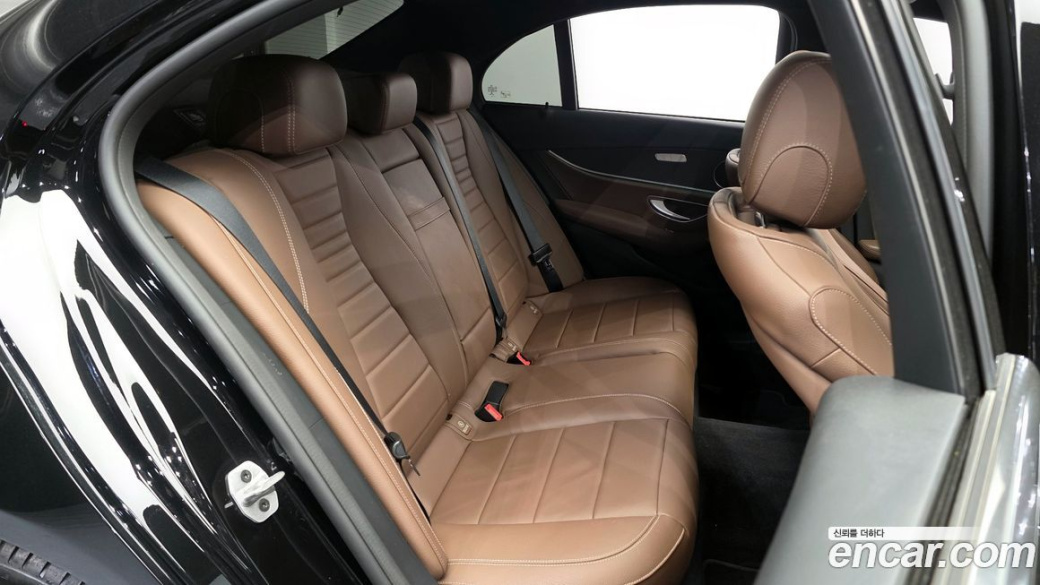Mercedes-Benz E-Class E250 Avantgarde, 2022