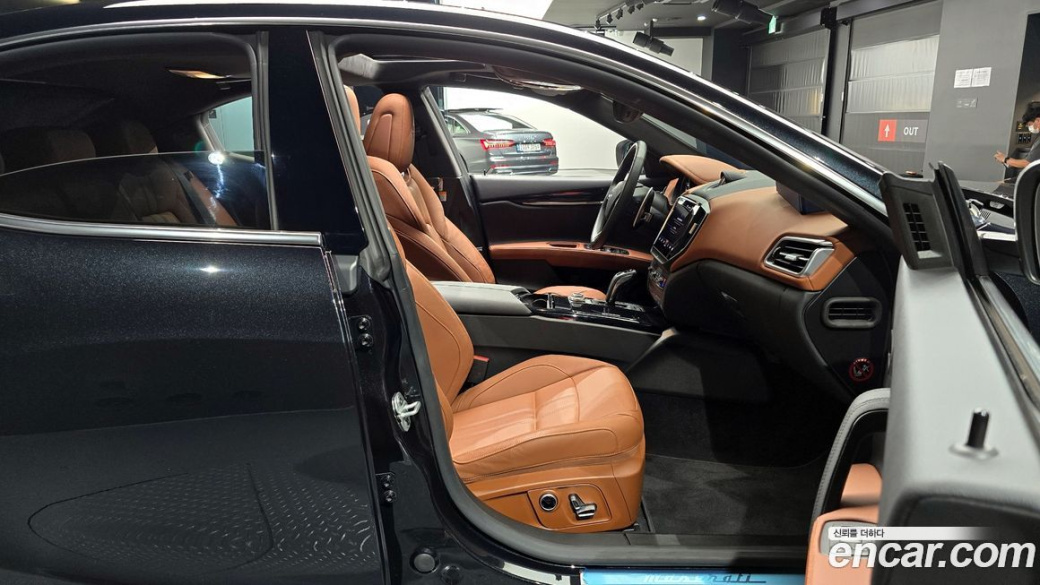 Maserati Ghibli 3.0 Modena, 2022