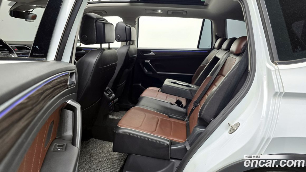 Volkswagen Tiguan 2.0 TSI Prestige, 2023