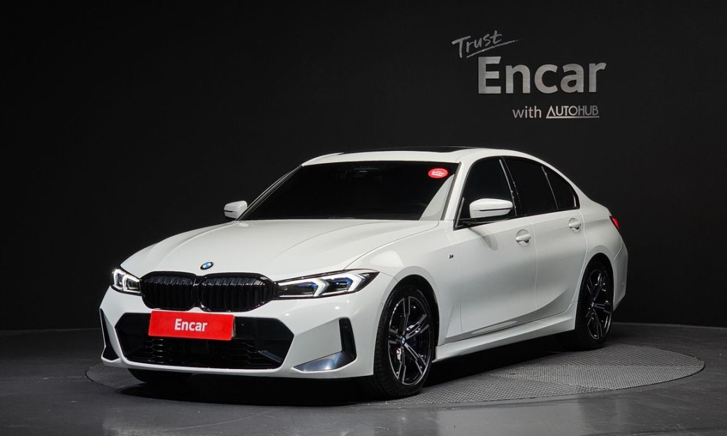 BMW 3-Series 320i M Sport, 2024