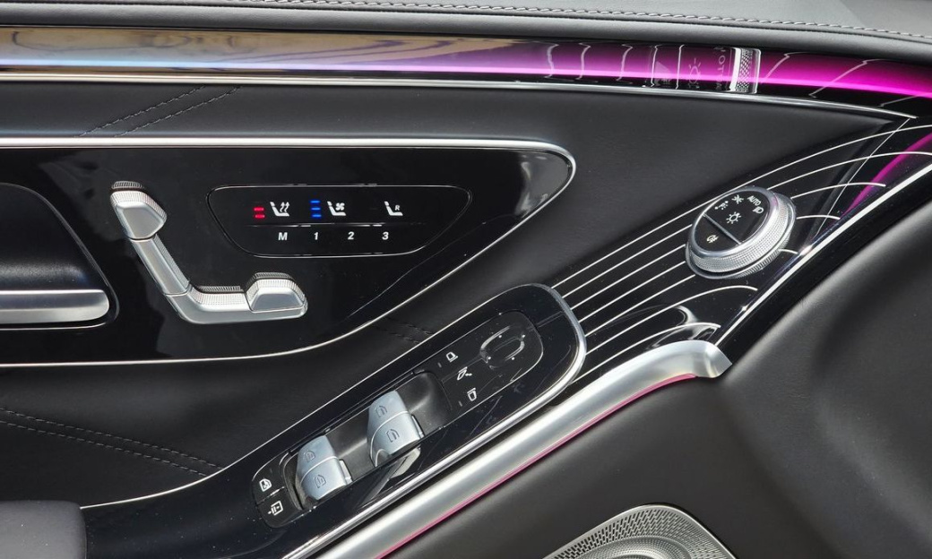 Mercedes-Benz S-Class Maybach S580 4MATIC, 2023