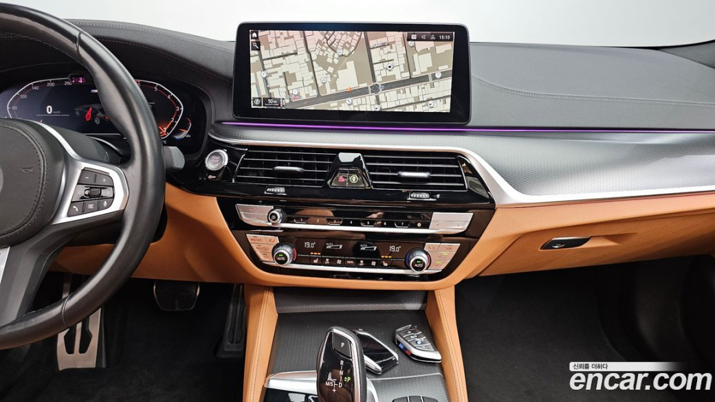 BMW 5-Series 520i M Sport, 2023