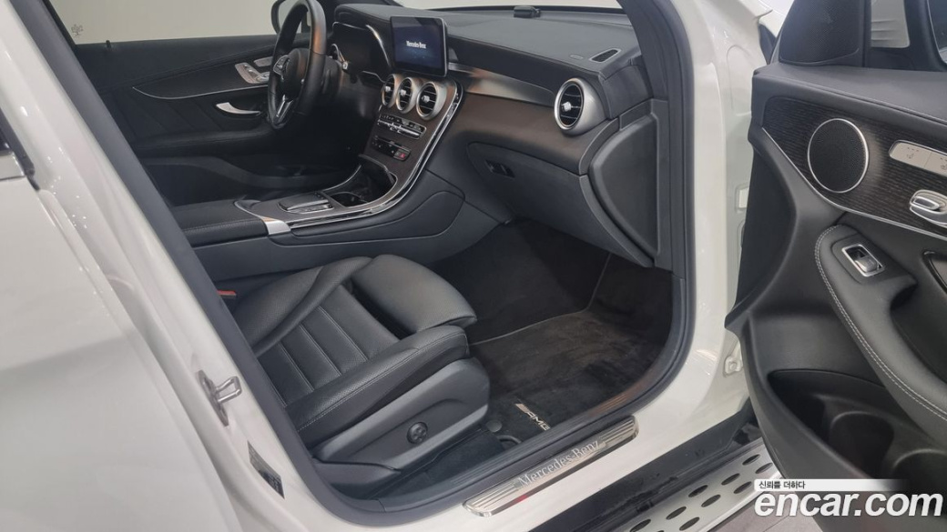 Mercedes-Benz GLC-Class GCL300 4MATIC Coupe, 2023