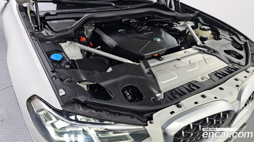 BMW X4 xDrive20i xLine, 2022