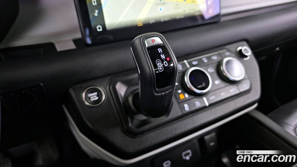 Land Rover Defender 90 D250 XS Edition, 2024