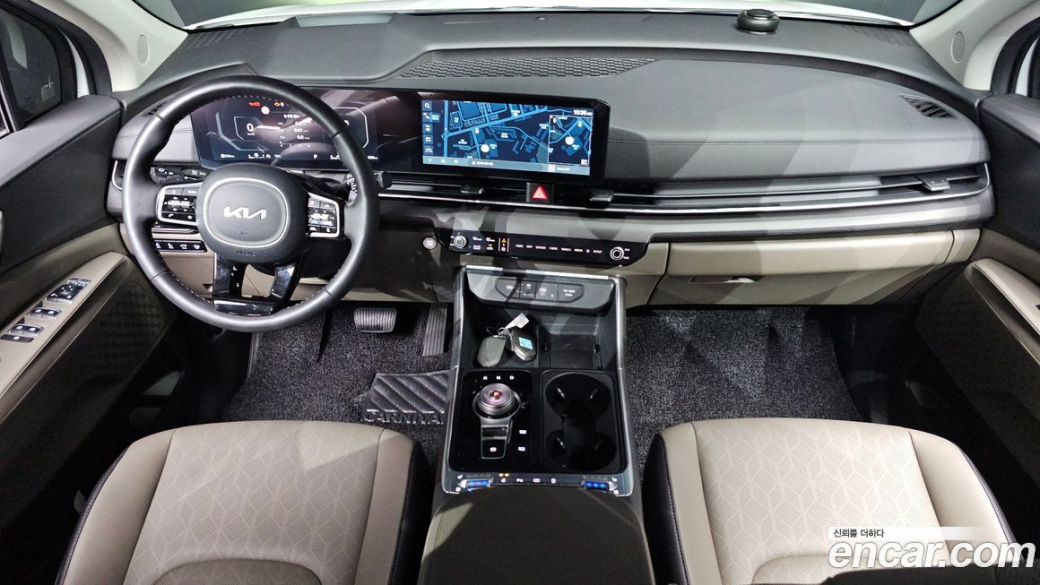 Kia Carnival 9-Seater Noblesse, 2024